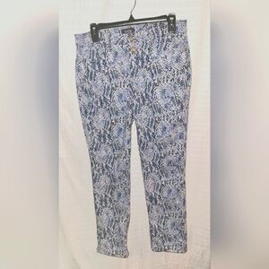 NYDJ pants.  Cool snake skin/mosaic pattern. Size 8. Great stretch.  Summer pant